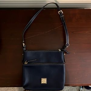 Dooney & Bourke leather purse